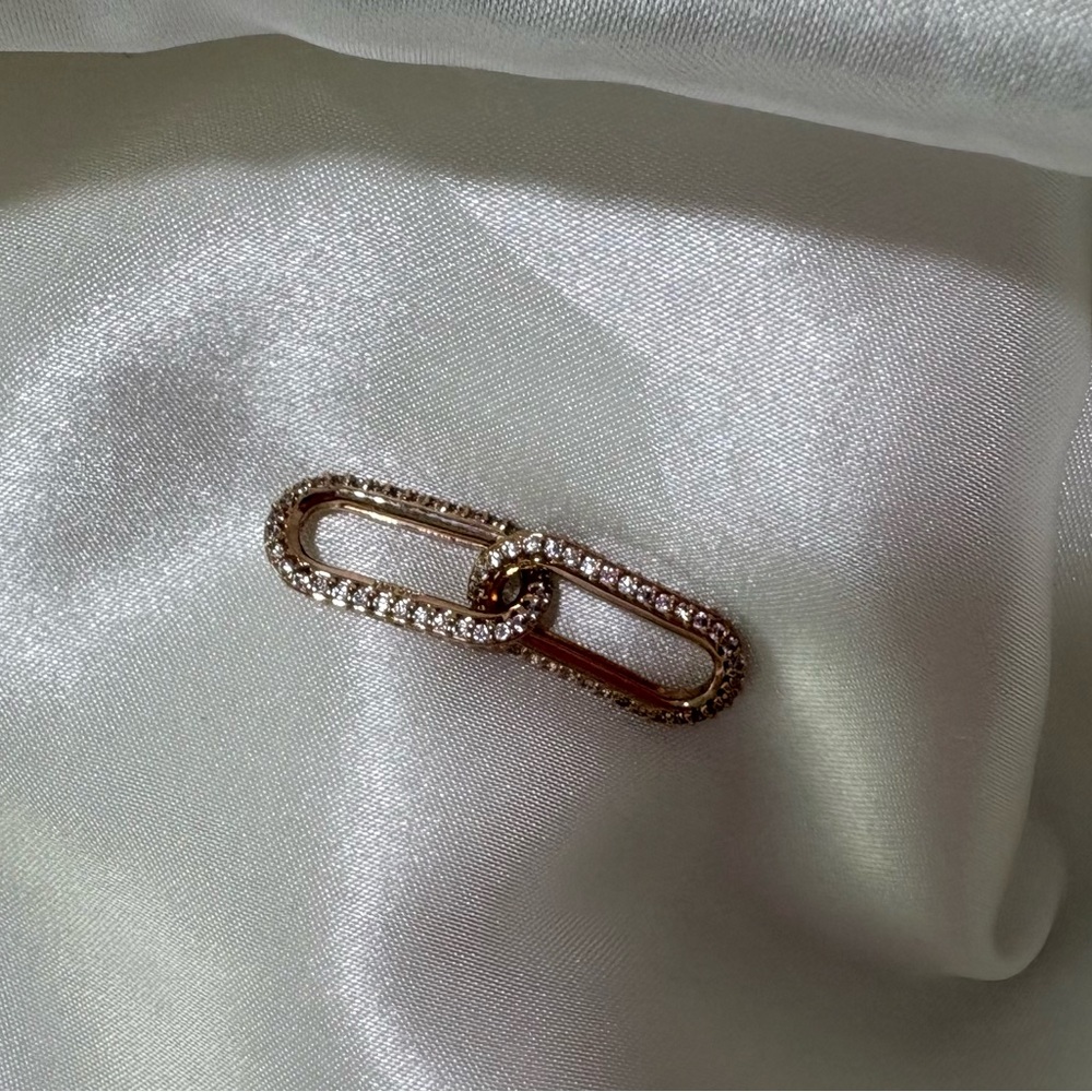 Pandora ME Styling
Pavé Double Link - Picture 10 of 12